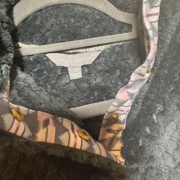 Simply Southern Womens Quarter Snap Pullover Size S Grey Greenish Blue NWT - Picture 5 of 5